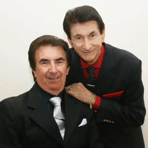 LOURENCO E LOURIVAL
